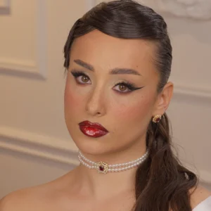 Timeless Liner & Red